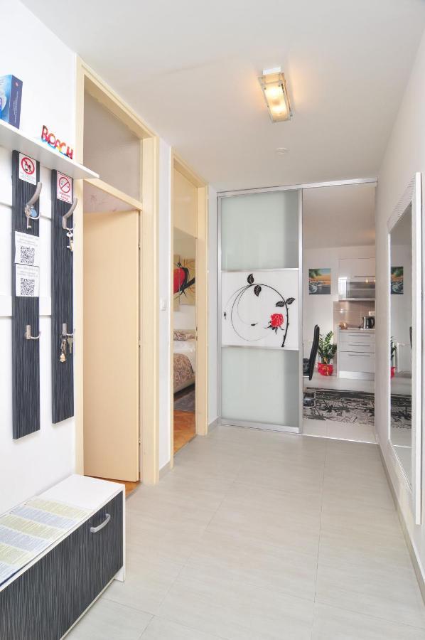 Full equipped flat close to all Spalato Esterno foto